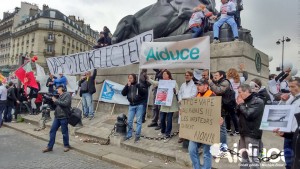 La vape manifeste contre la loi de santé (AIDUCE) contre les députés corrompus